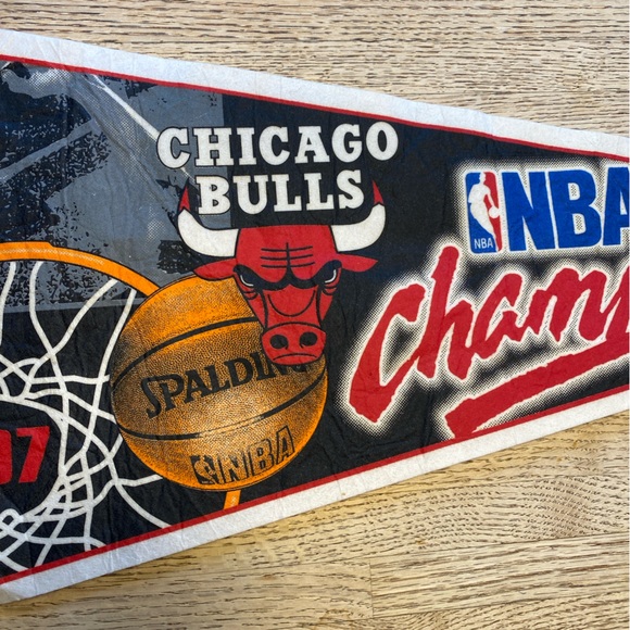 Chicago Bulls Championship Pennant, 1997 - Picture 4 of 8